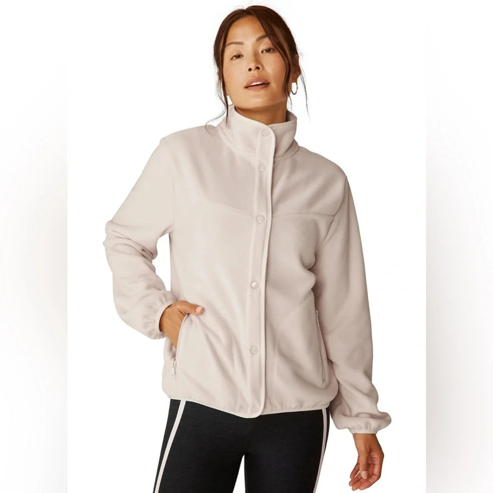 Beyond Yoga Cream Tranquility Fleece Jacket Lunar Rock Snap Front